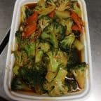 Best Broccoli In Garlic Sauce in Mount Dora, FL