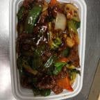 Best Beef w. Garlic Sauce in Mount Dora, FL